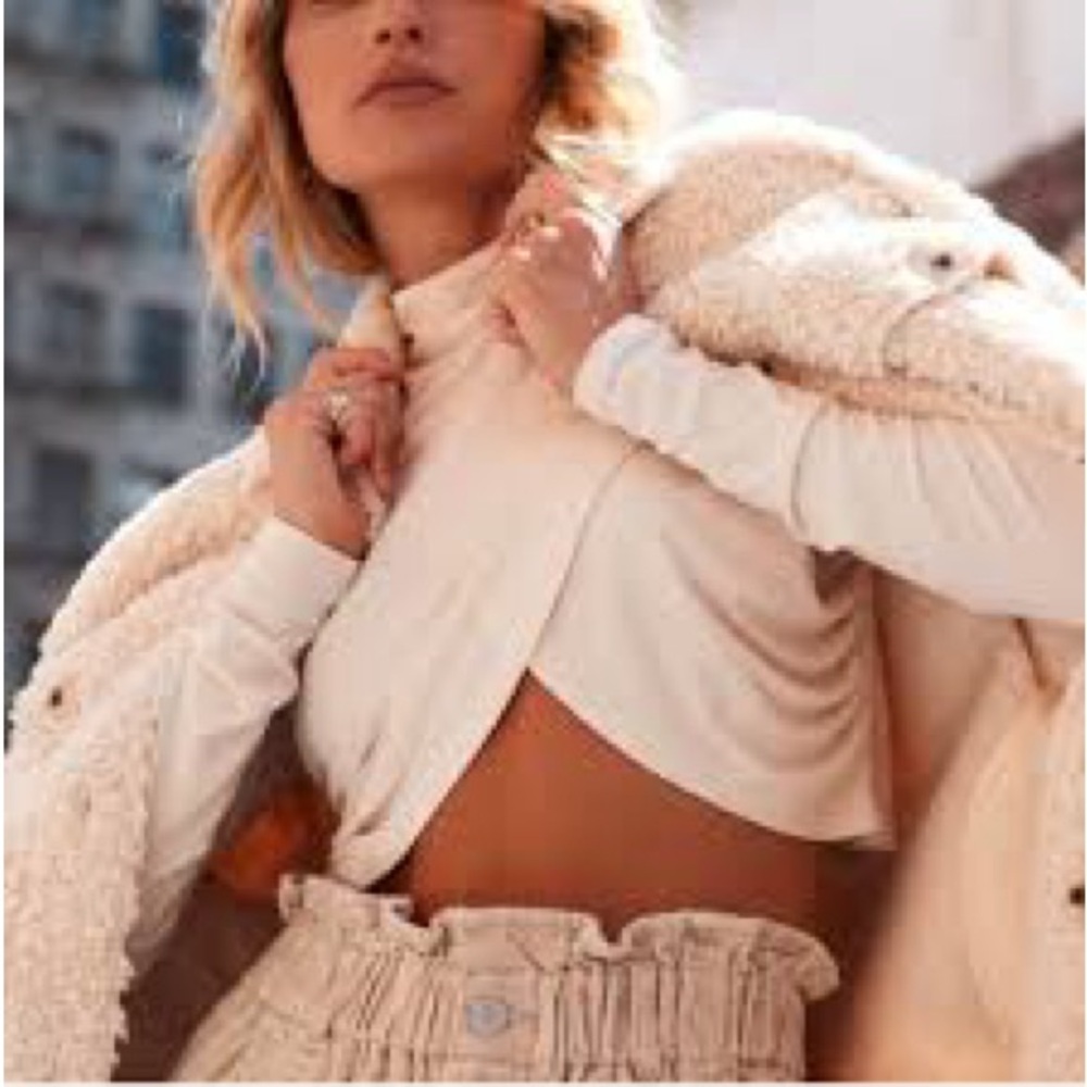 12th Tribe Vega Ivory Criss Cross Top